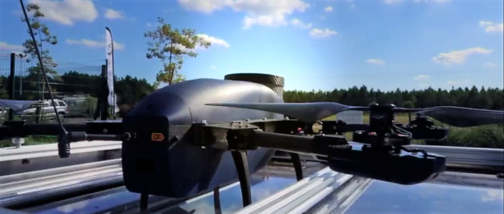 Drone de surveillance - Planete Robots